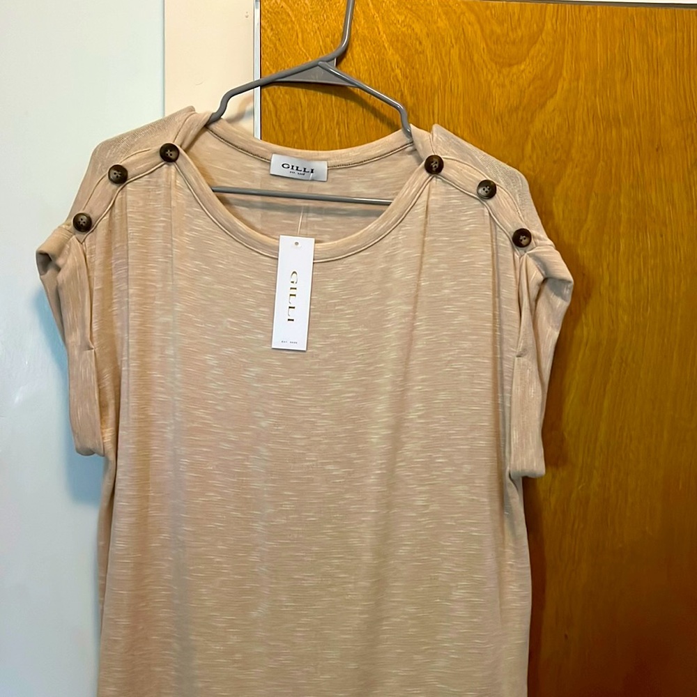 GILLI Boat Neck Button Tee- Color: Oatmeal- Size L
